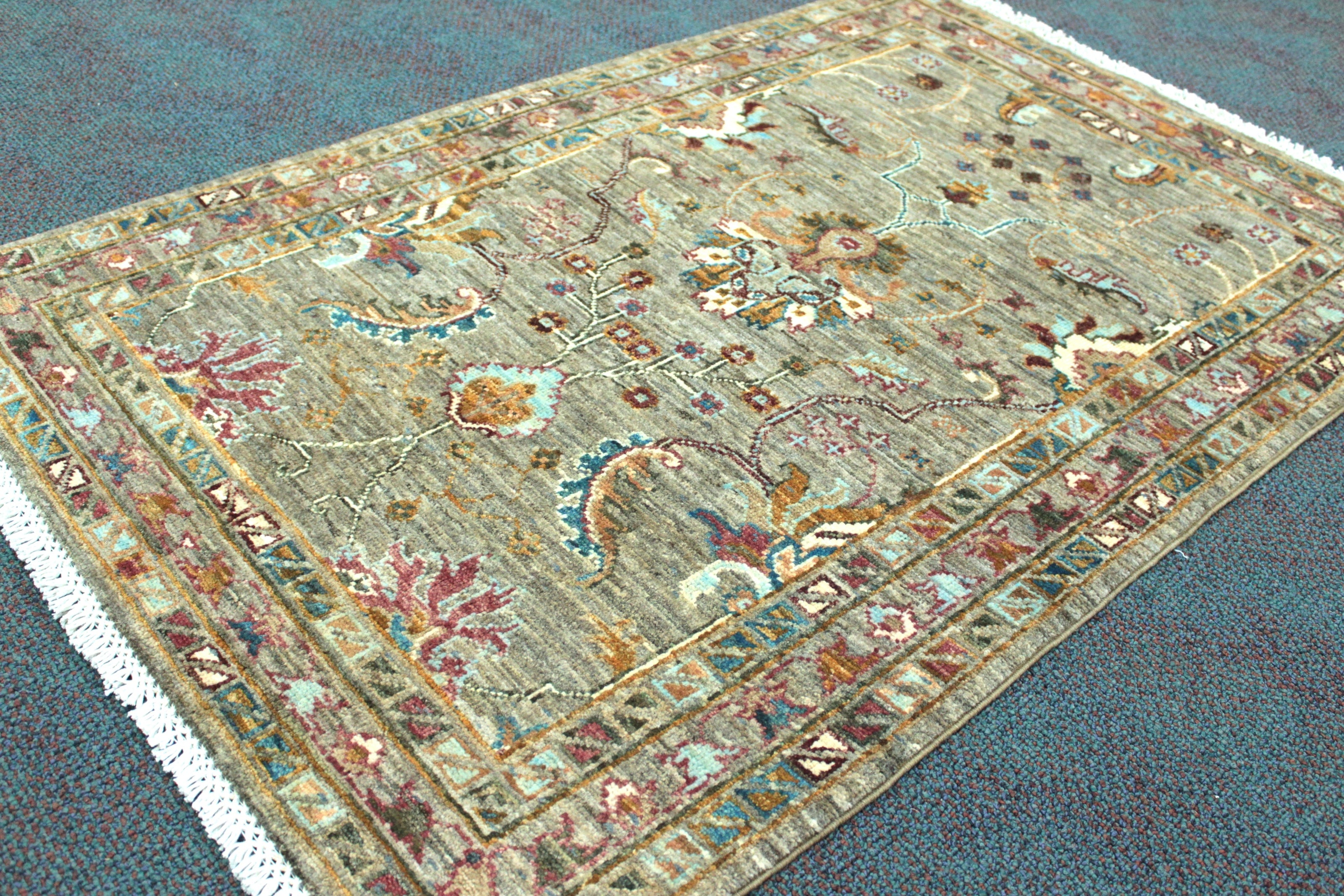 Sultani Rug - 127 cm x 84 cm