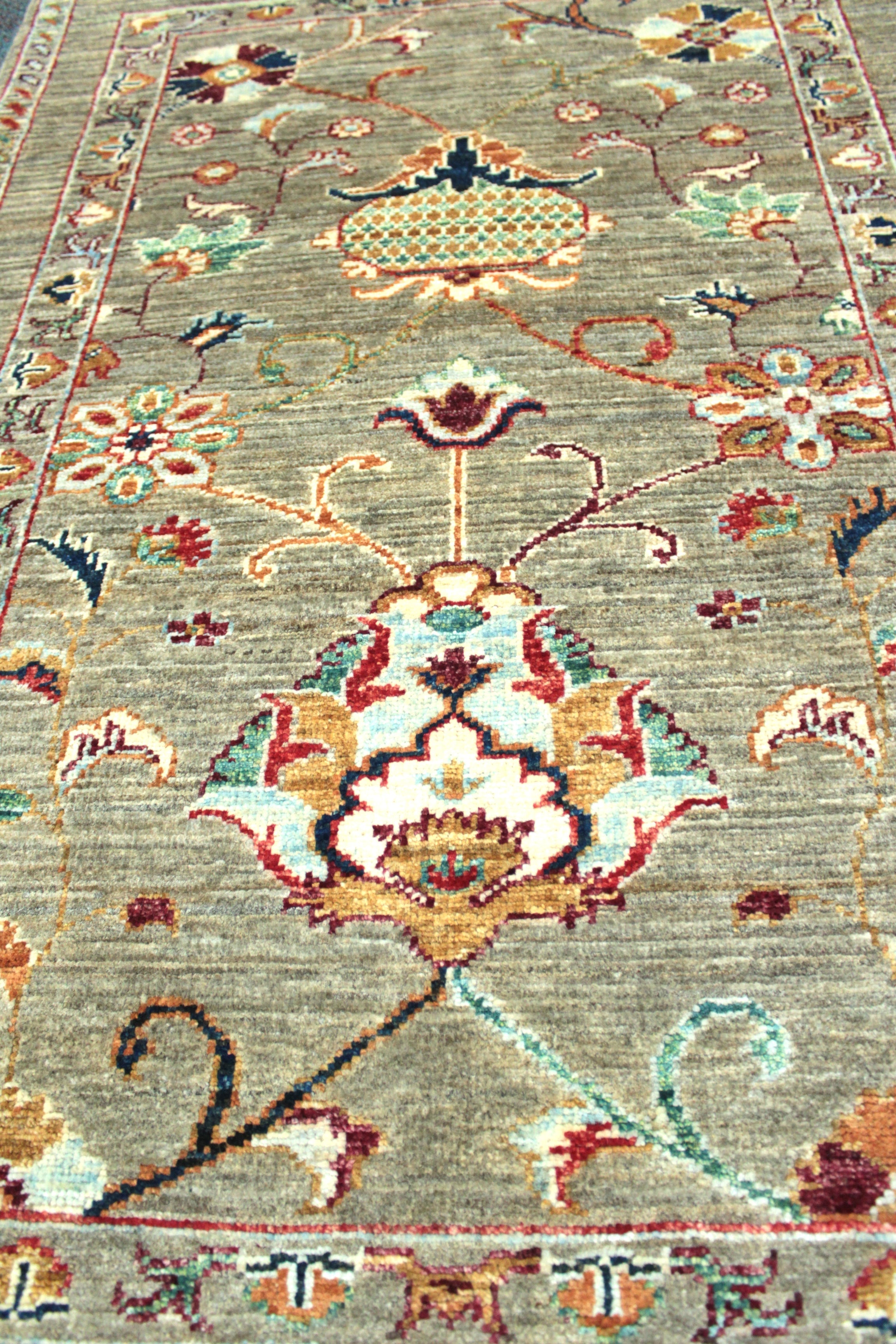 Sultani Rug - 120 cm x 85 cm