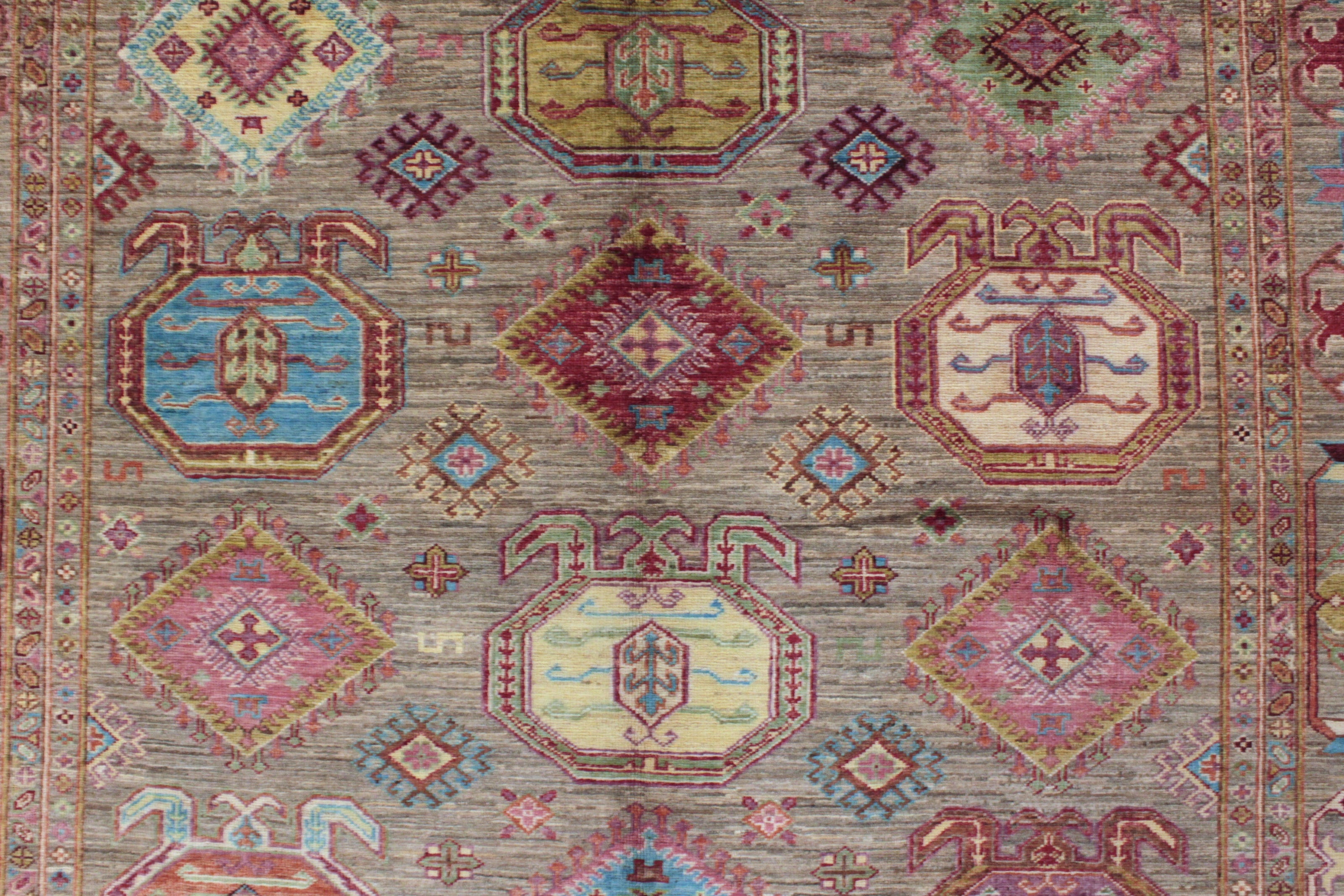 Super Kazak Rug - 234 cm x 173 cm