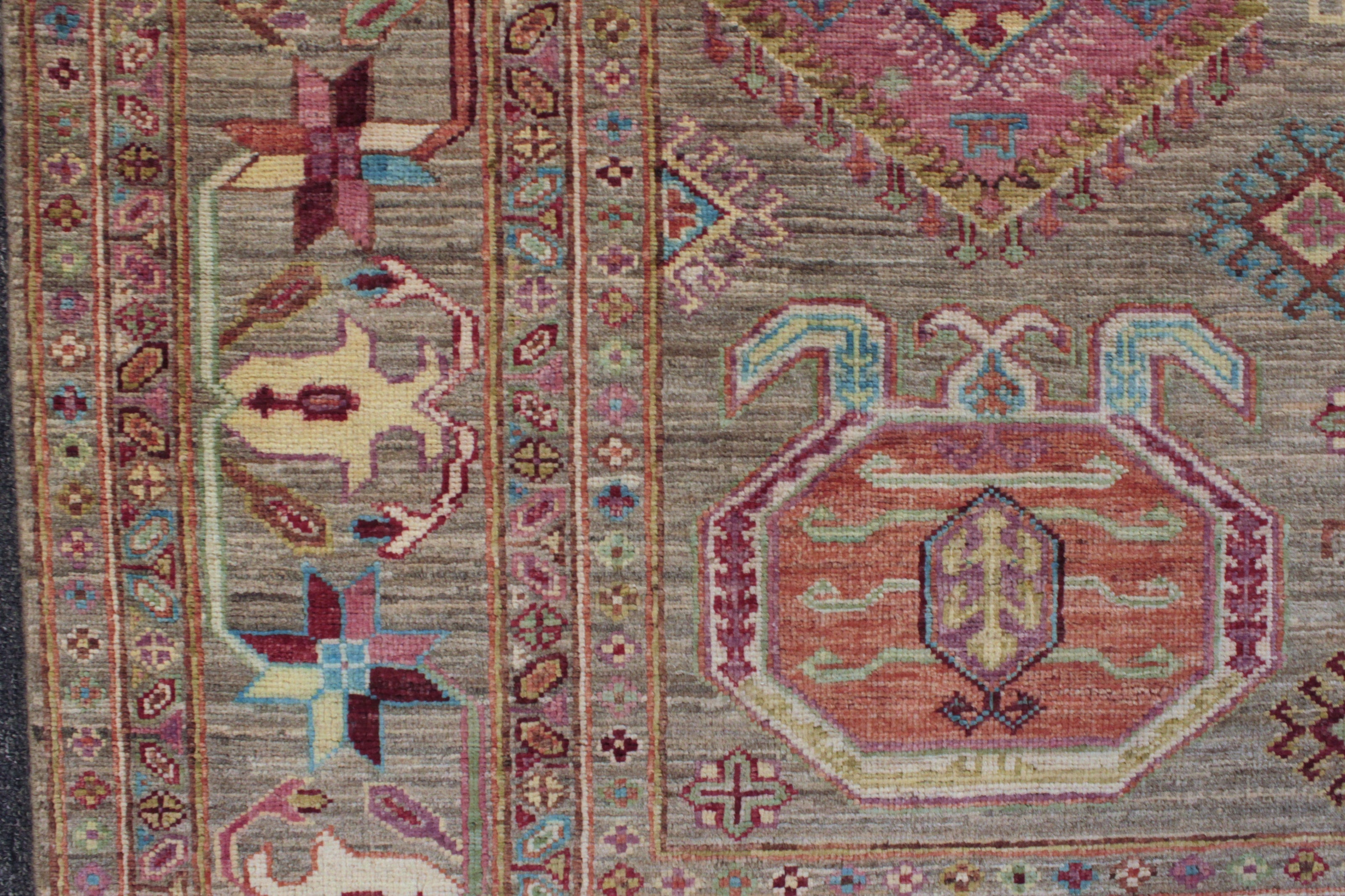 Super Kazak Rug - 234 cm x 173 cm