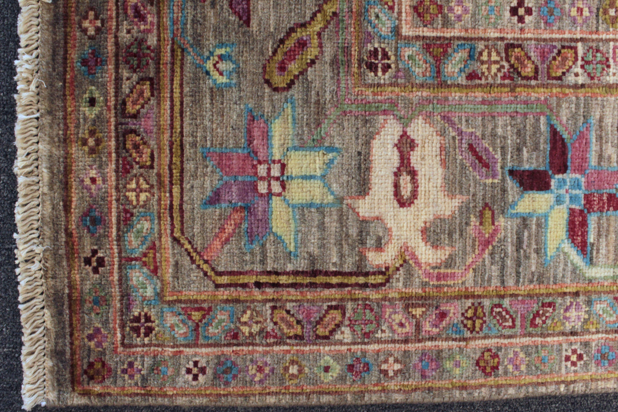 Super Kazak Rug - 234 cm x 173 cm