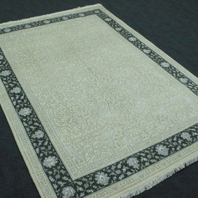Ziegler Rug - 240 cm x 167 cm