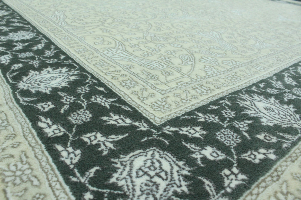 Ziegler Rug - 240 cm x 167 cm