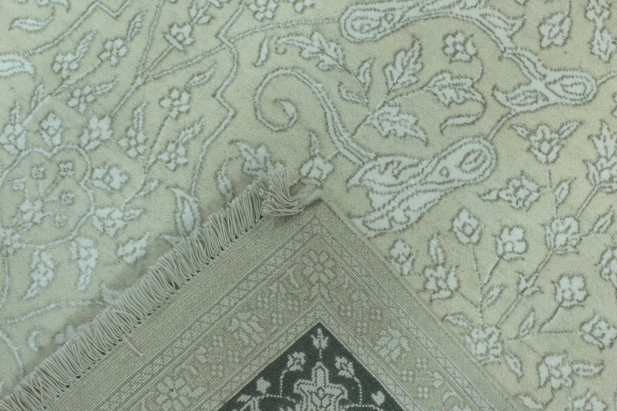 Ziegler Rug - 240 cm x 167 cm